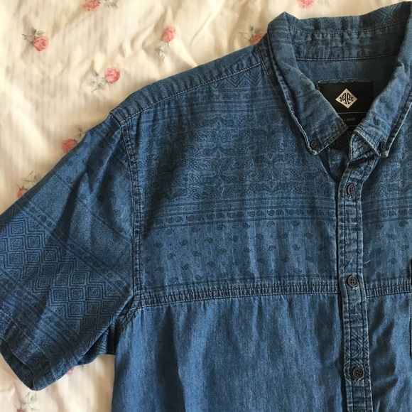 Cotton On Other - ‼️HP‼️{cotton on} chambray button up shirt